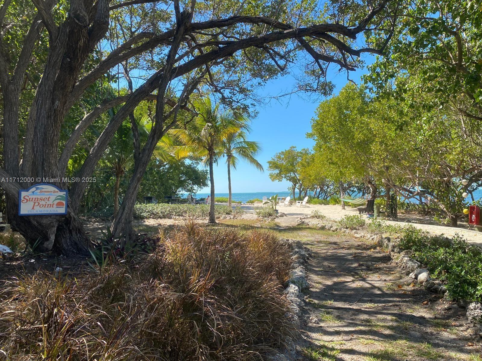 88500 Overseas Hwy #302, Tavernier, Florida image 18