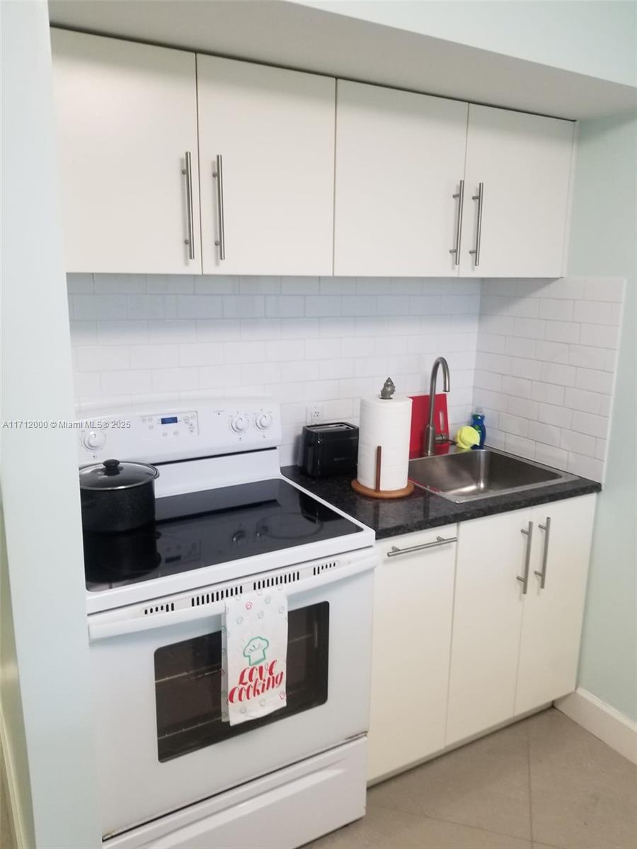 88500 Overseas Hwy #302, Tavernier, Florida image 22