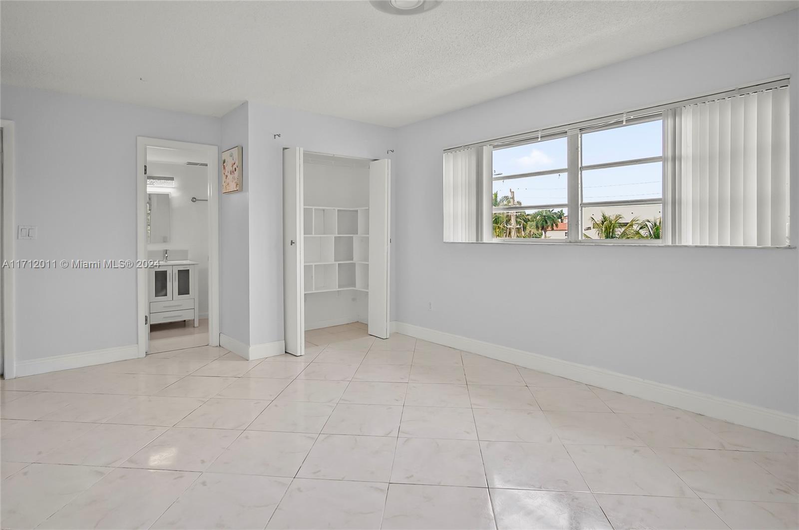 3522 NE 171st St #308, North Miami Beach, Florida image 32