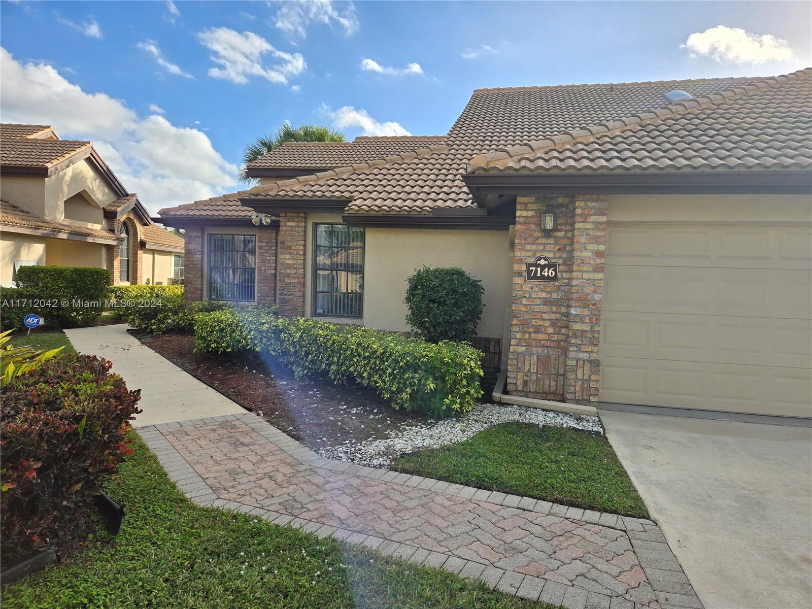 7146 Le Chalet Blvd, Boynton Beach, Florida image 1