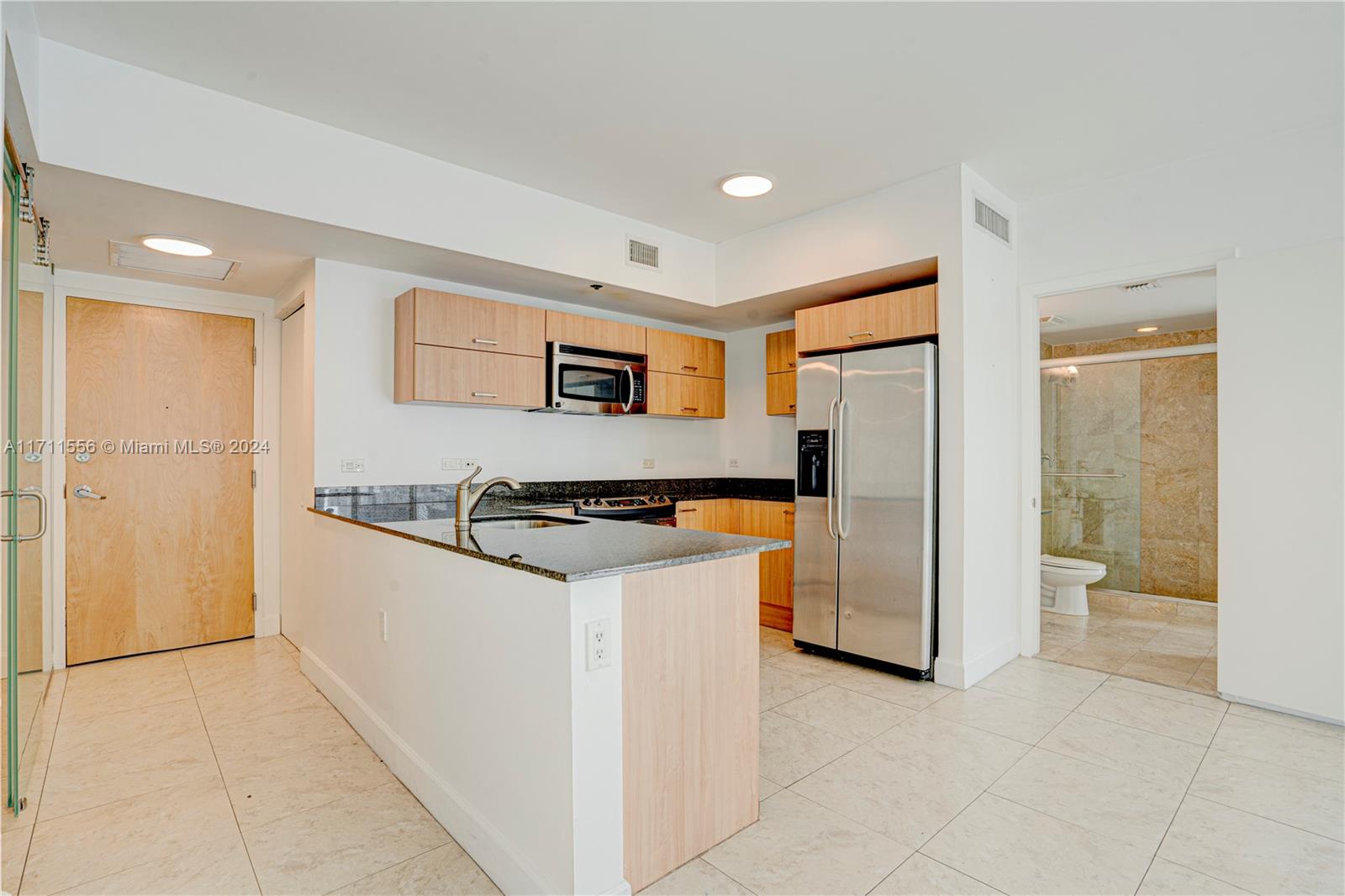 350 S Miami Ave #1606, Miami FL 33130