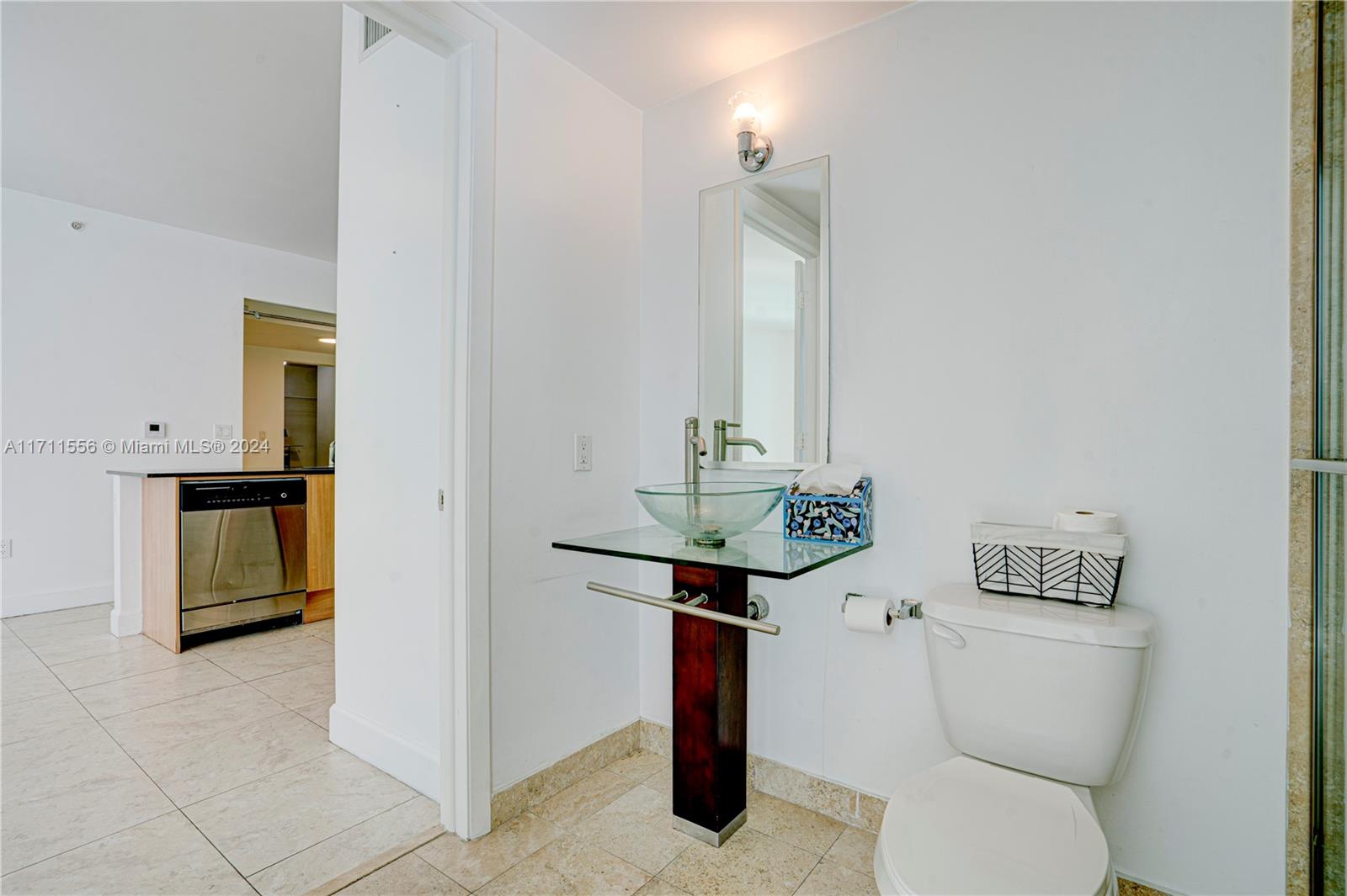 350 S Miami Ave #1606, Miami FL 33130