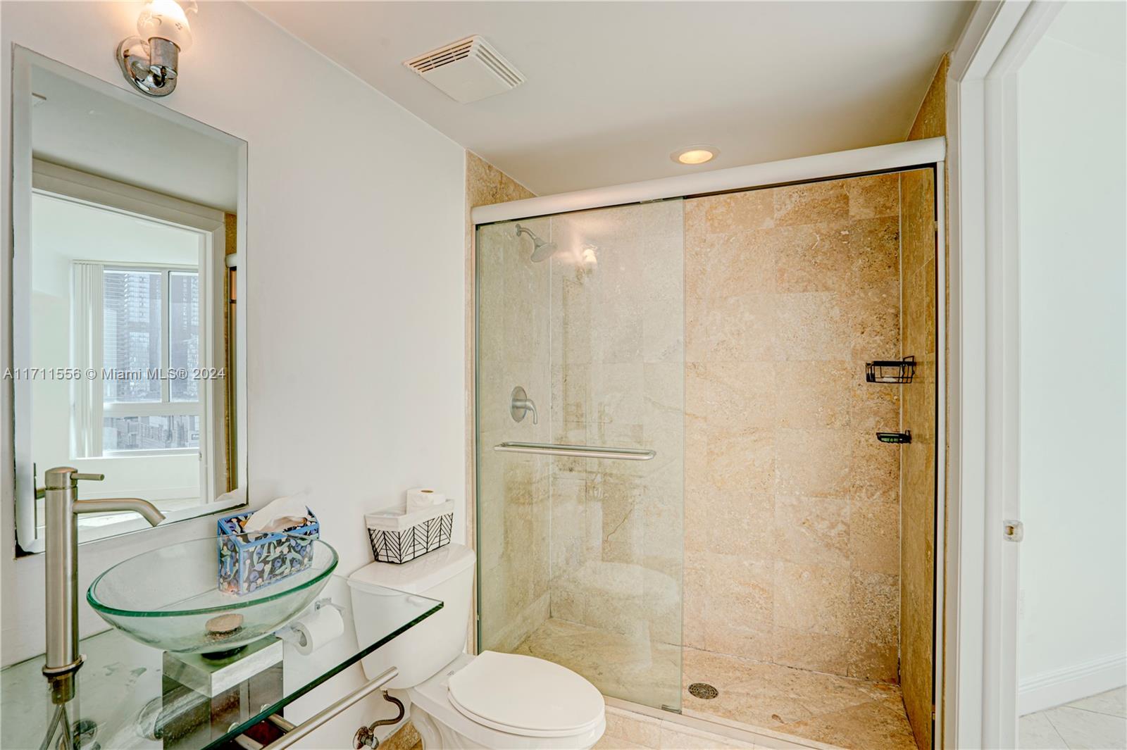 350 S Miami Ave #1606, Miami FL 33130