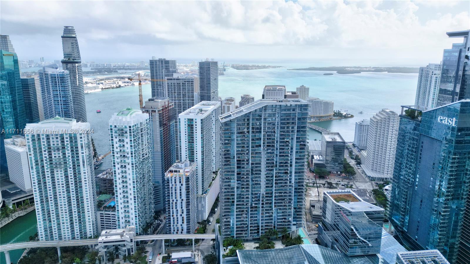 350 S Miami Ave #1606, Miami FL 33130