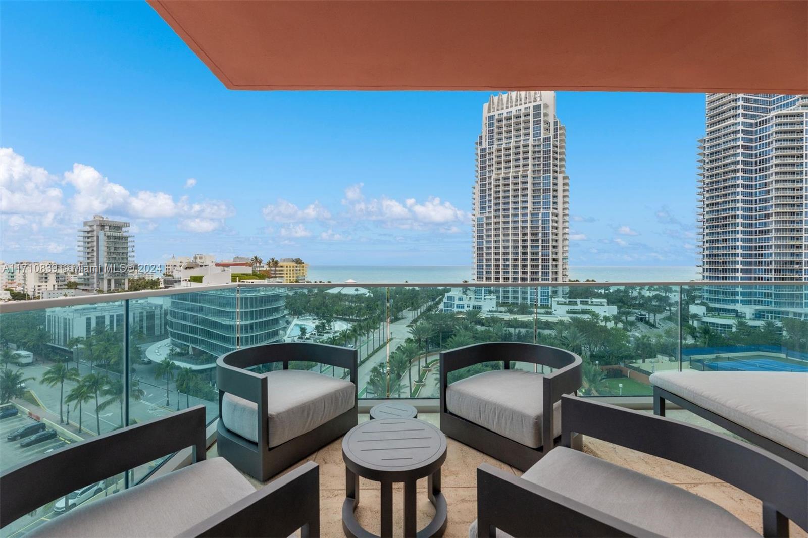 300 S Pointe Dr #1105, Miami Beach FL 33139