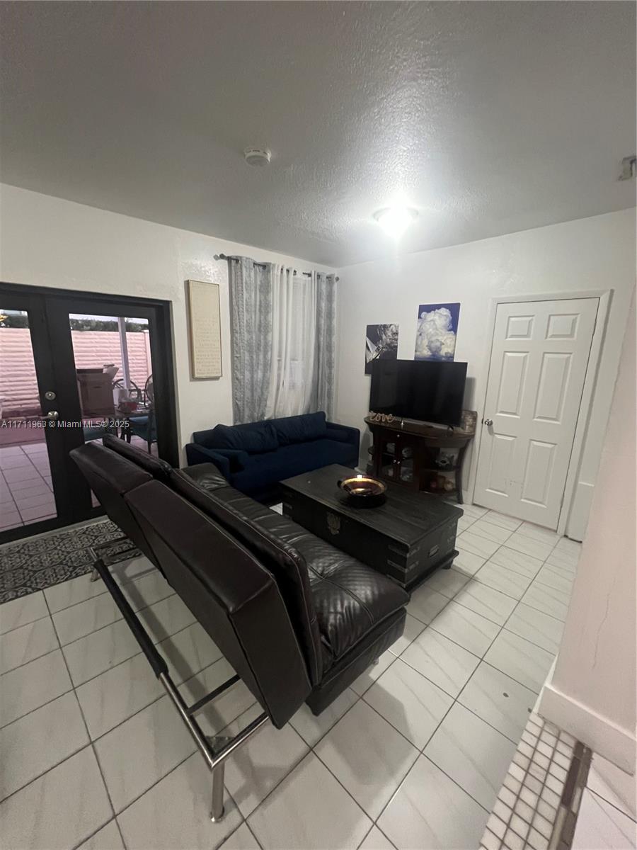 Listing Photo 24