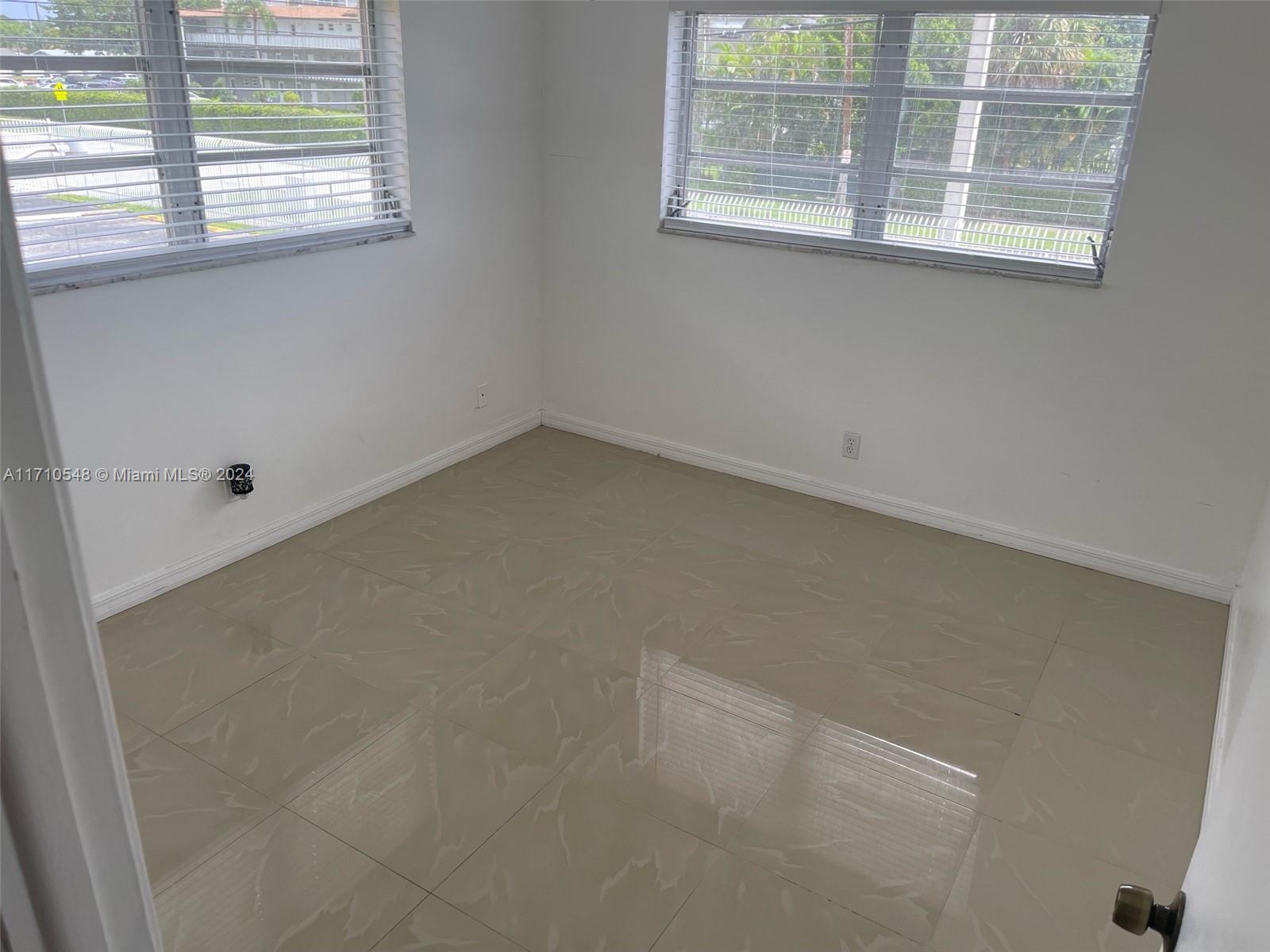 5300 Washington St #B221, Hollywood, Florida image 17