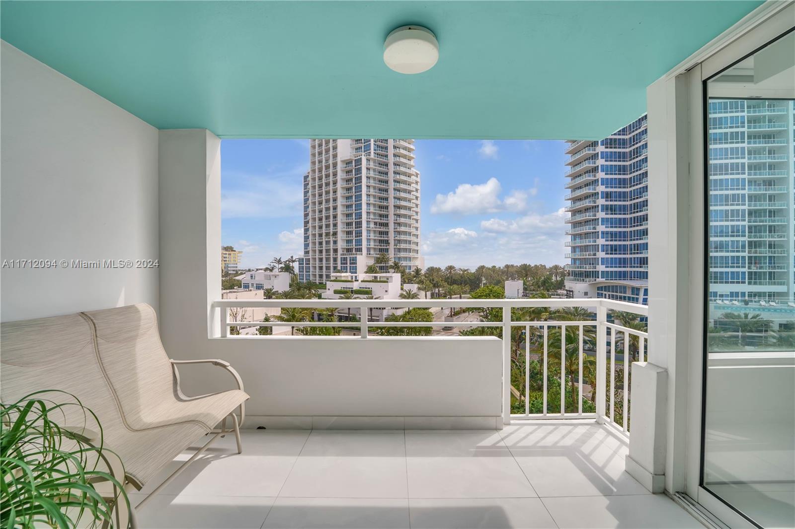 400 S Pointe Dr #604, Miami Beach, Florida image 35