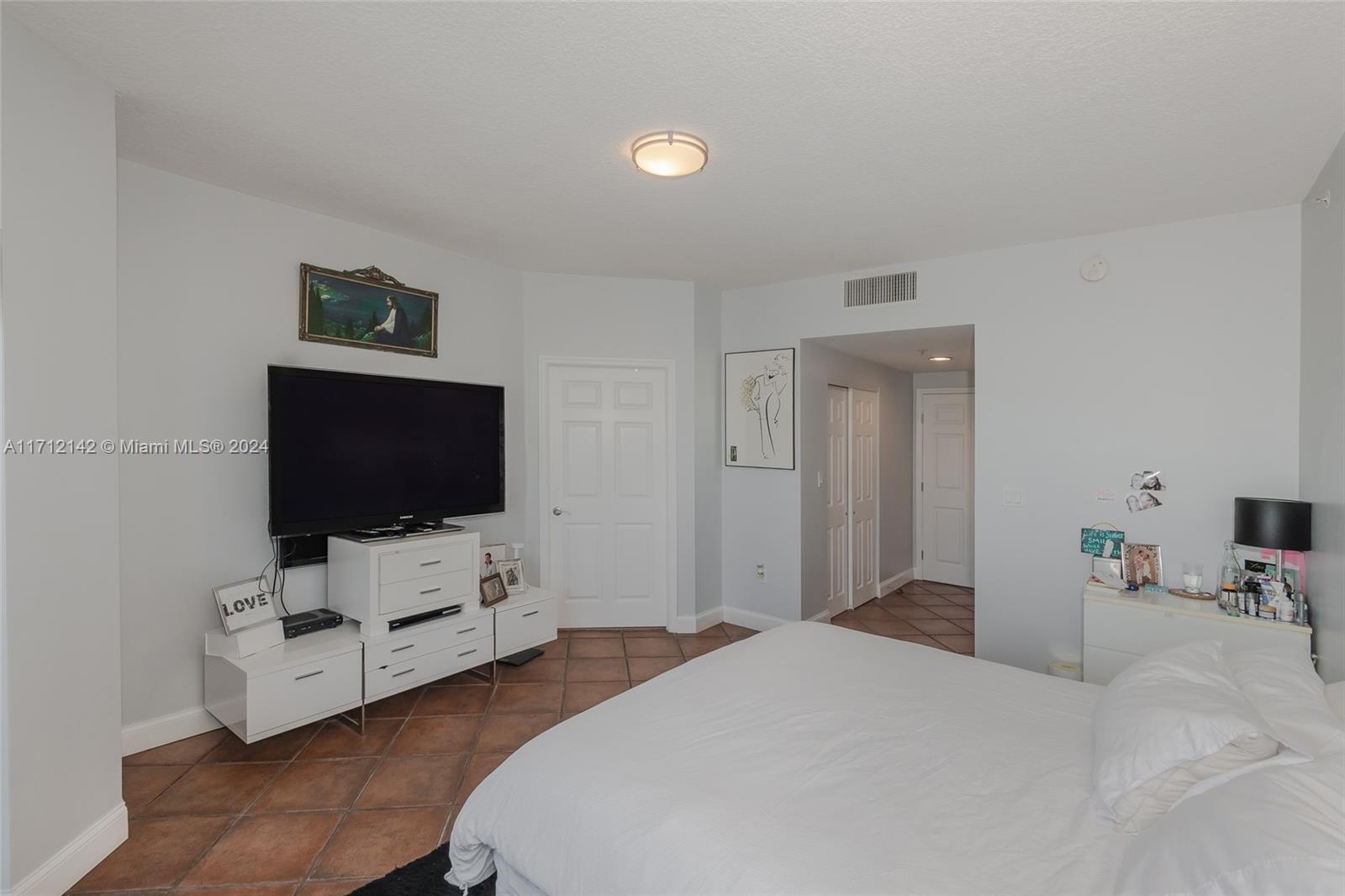 100 S Birch Rd #2306B, Fort Lauderdale, Florida image 20