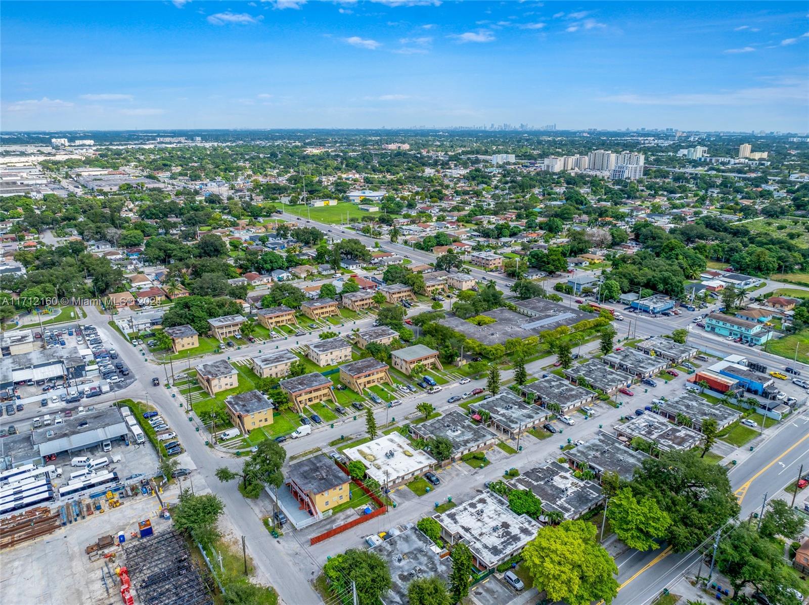 3245 NW 47th St, Miami, Florida image 35