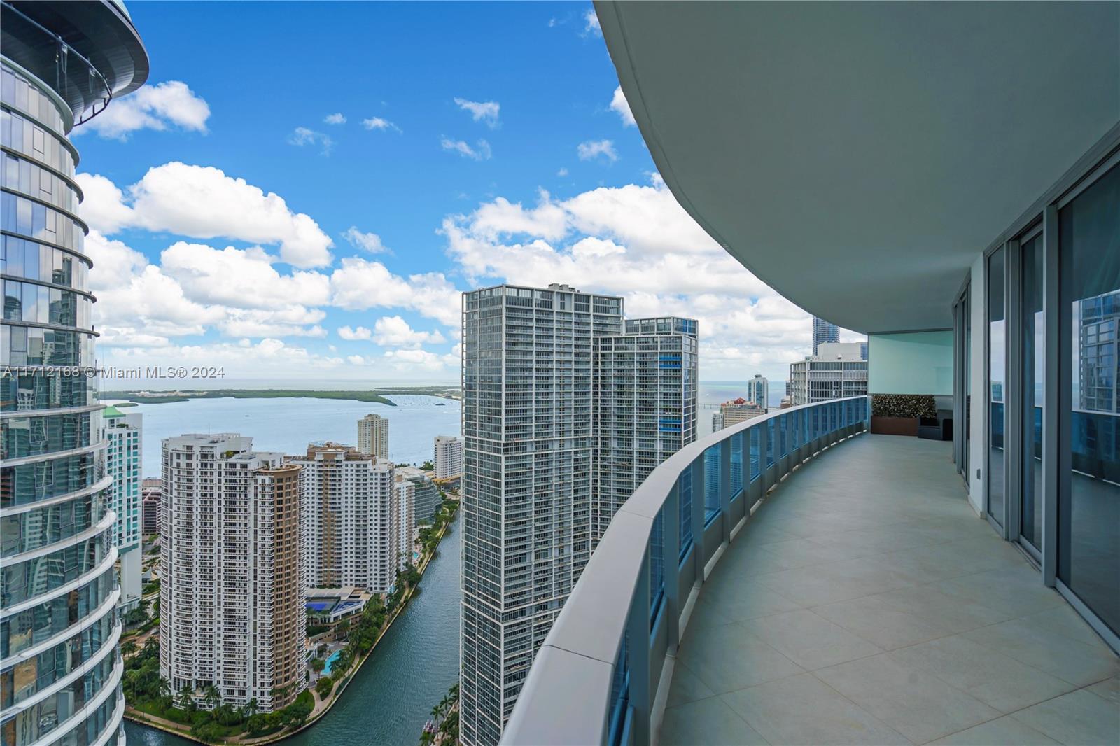 200 Biscayne Boulevard Way #5101, Miami, Florida image 26