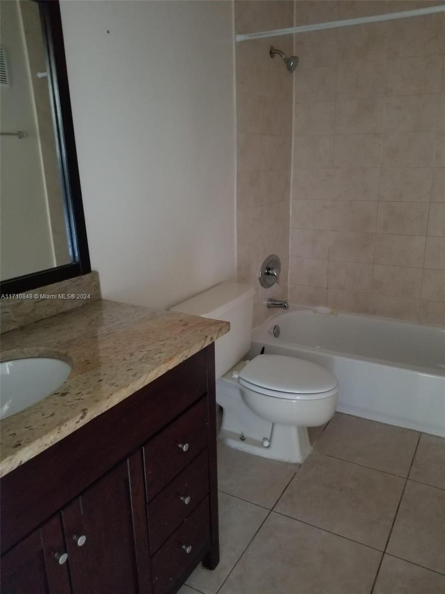 9641 SW 77th Ave #304D, Miami, Florida image 10