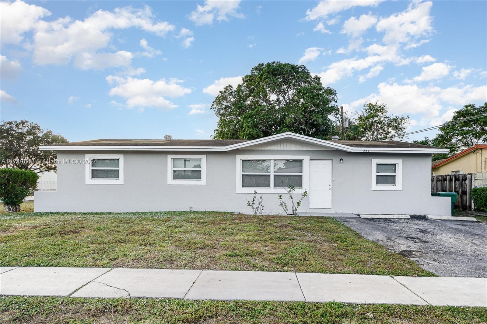 551 NW 35th Ave, Lauderhill, Florida image 1