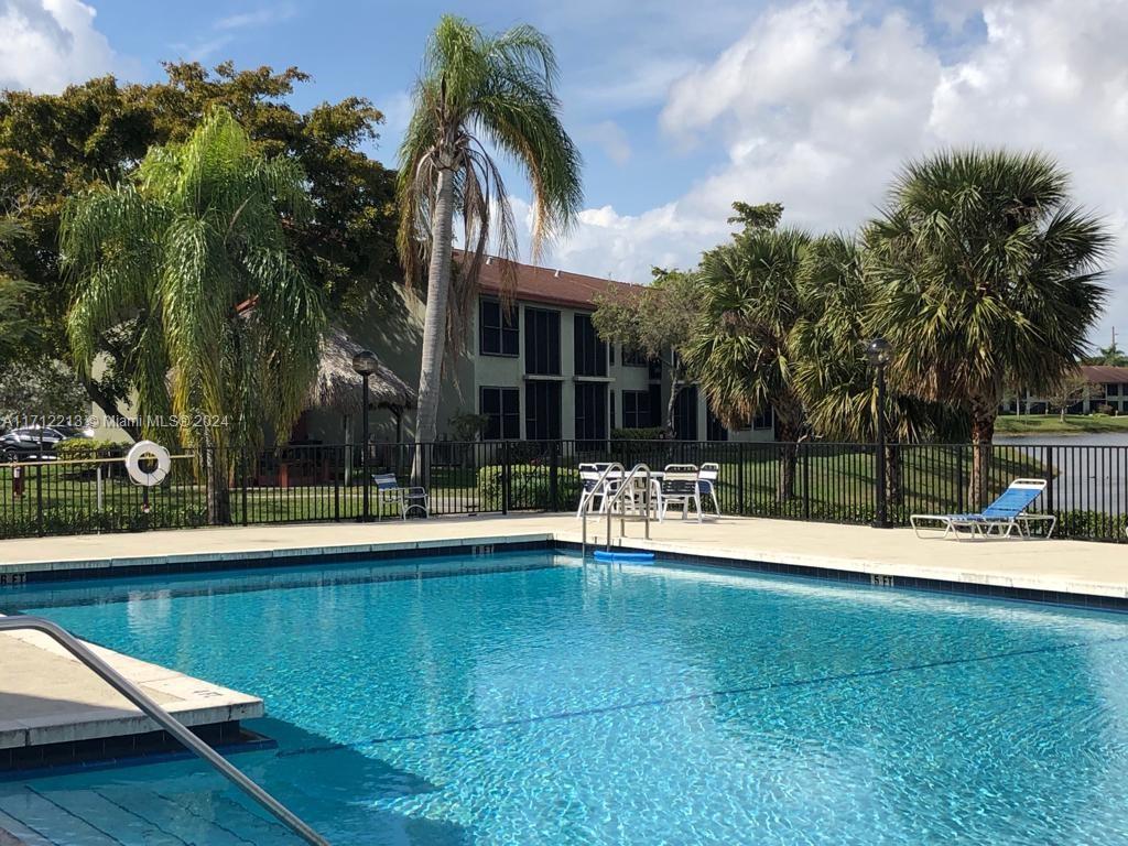 215 Lake Pointe Dr #103, Oakland Park, Florida image 18