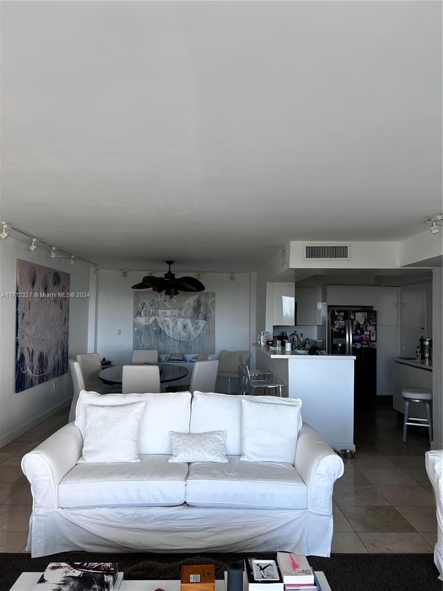 177 Ocean Lane Dr #1206, Key Biscayne FL 33149