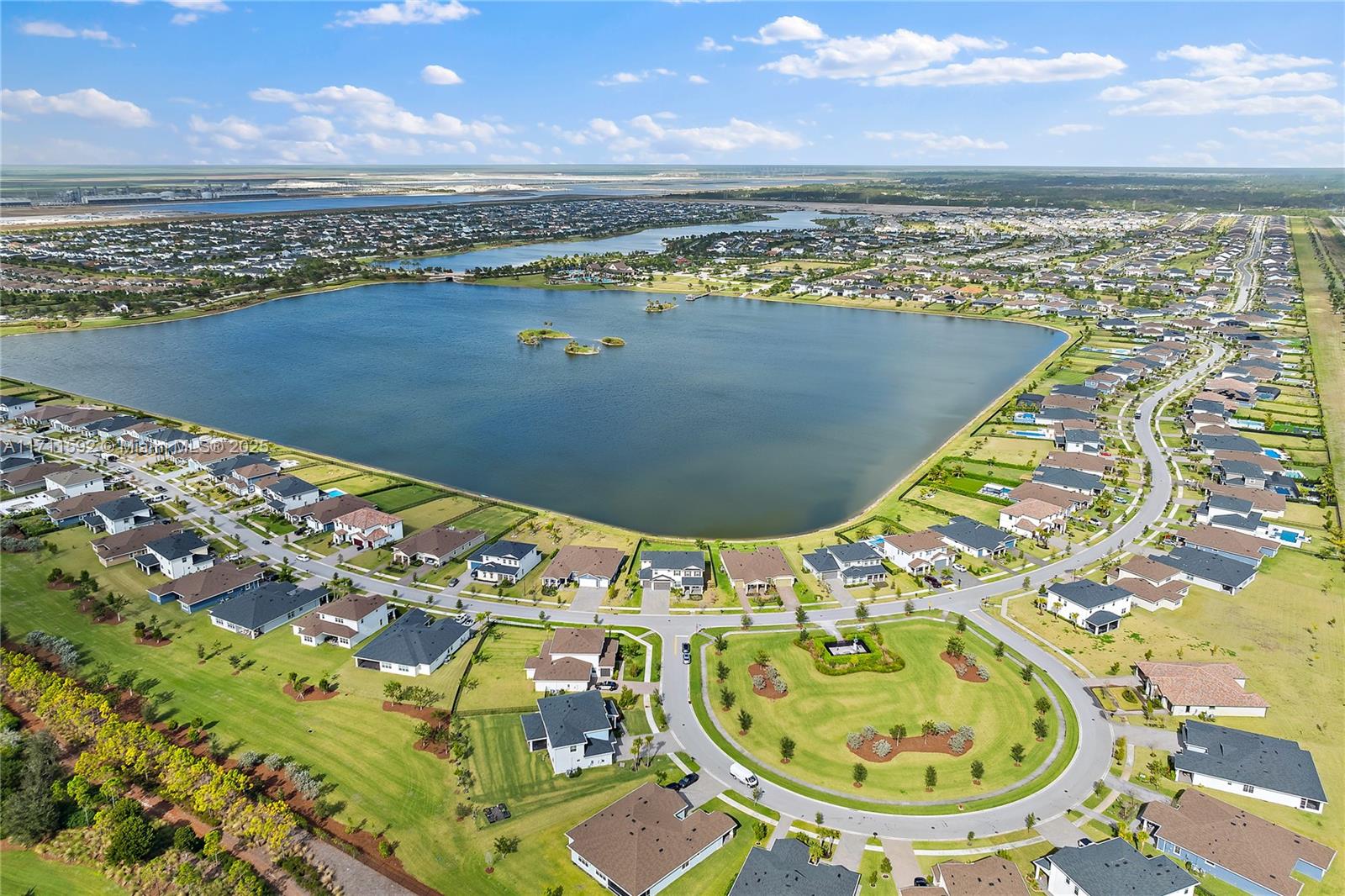 757 Hookline Cir, Loxahatchee, Florida image 2