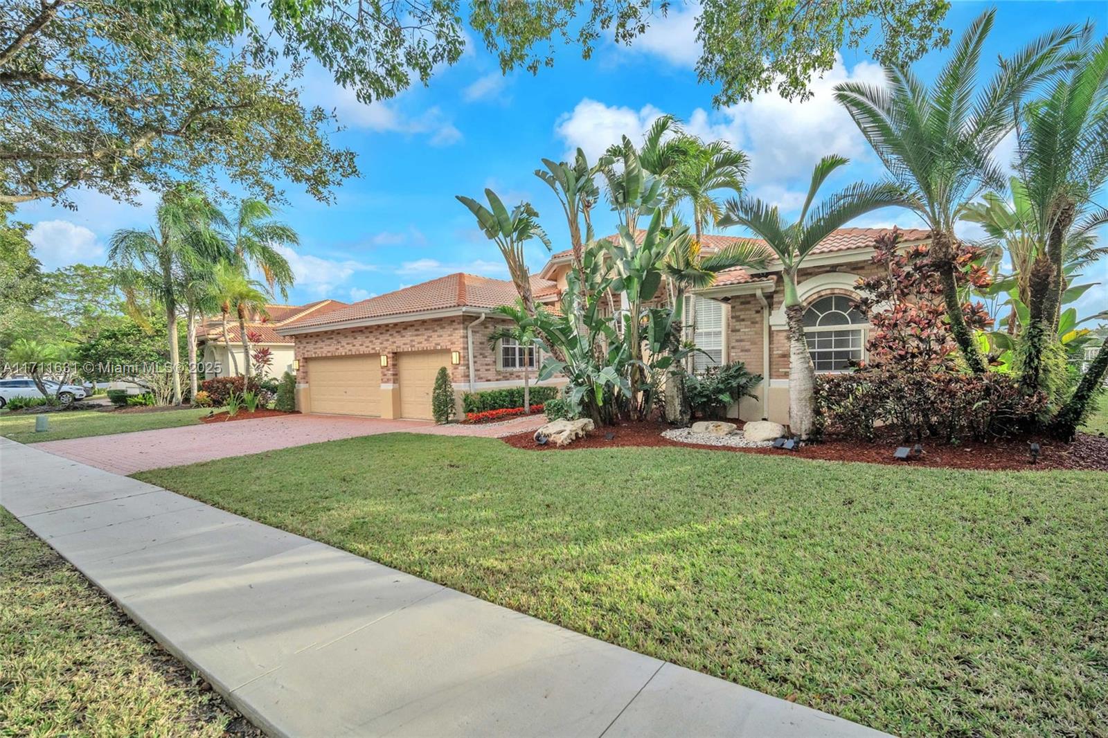 5079 Waters Edge Way, Cooper City, Florida image 42