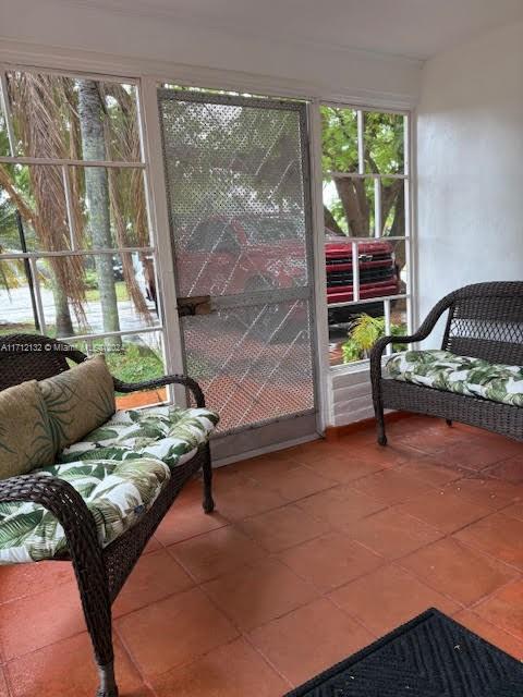 2073 NE 173rd St, North Miami Beach, Florida image 20