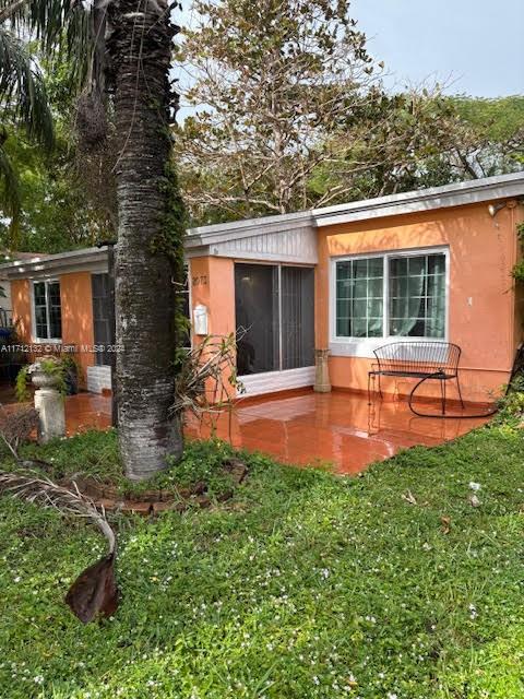 2073 NE 173rd St, North Miami Beach, Florida image 22