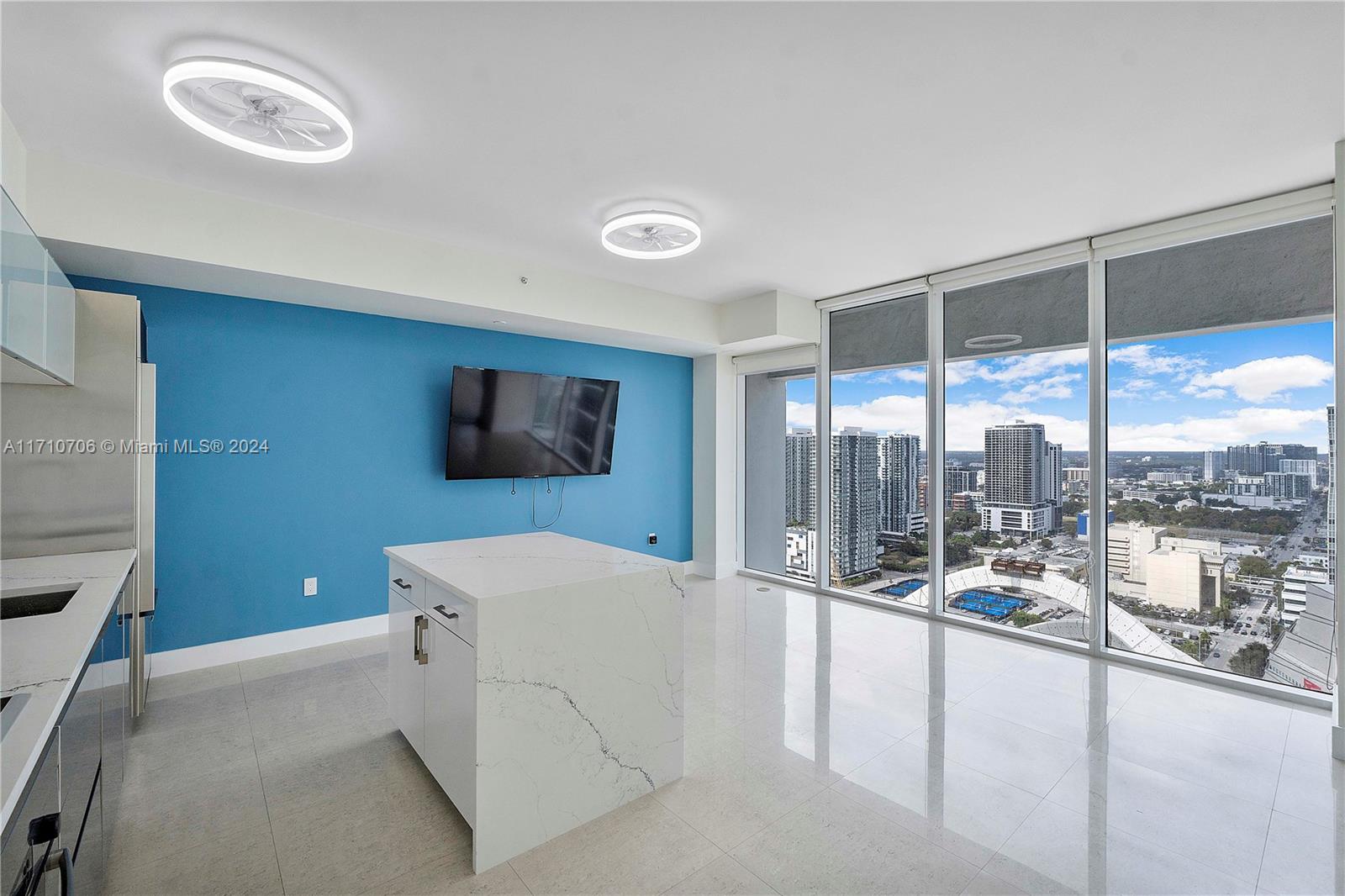 1040 Biscayne Blvd #3005, Miami FL 33132