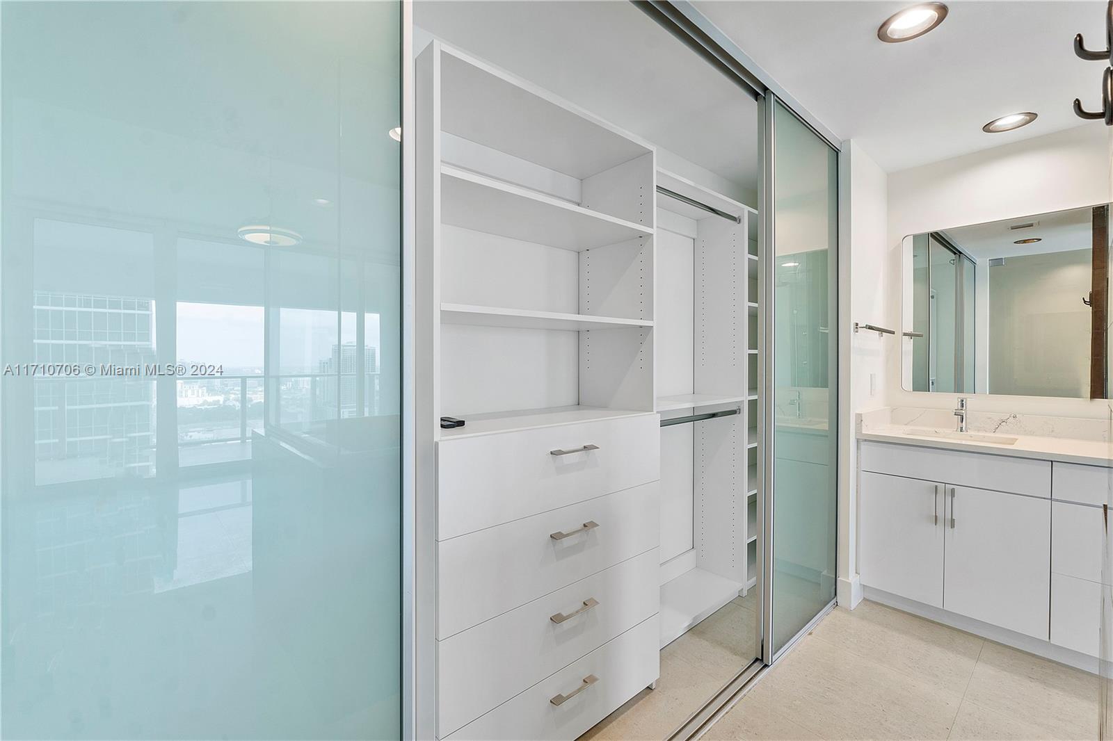1040 Biscayne Blvd #3005, Miami FL 33132