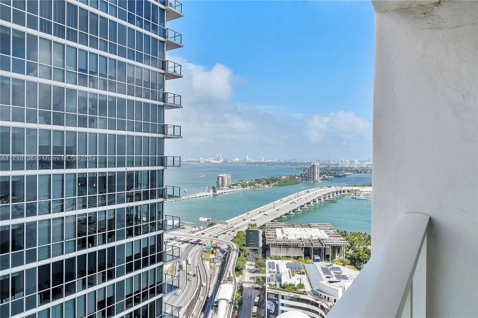 1040 Biscayne Blvd #3005, Miami FL 33132