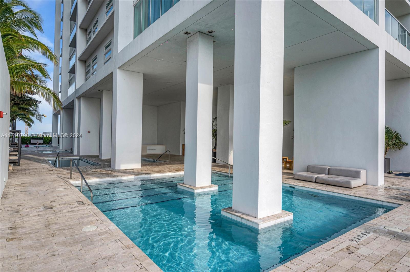 1040 Biscayne Blvd #3005, Miami FL 33132
