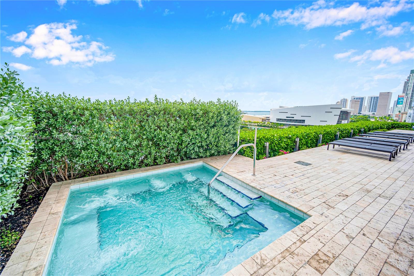 1040 Biscayne Blvd #3005, Miami FL 33132
