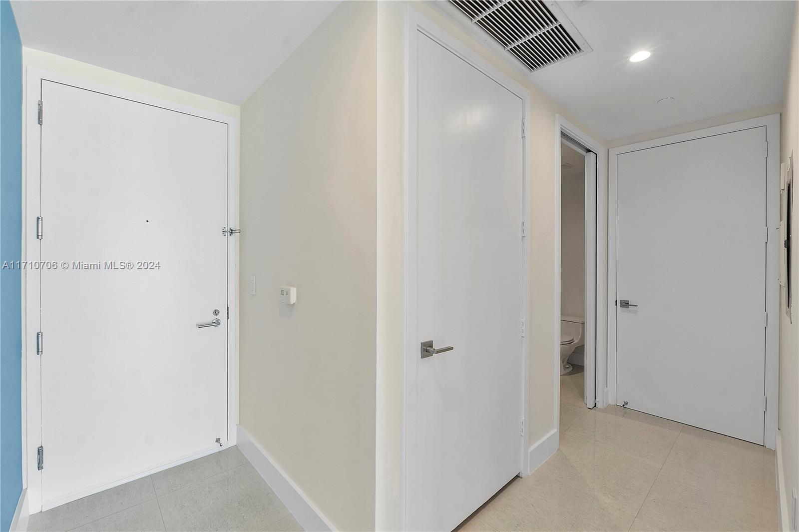 1040 Biscayne Blvd #3005, Miami FL 33132
