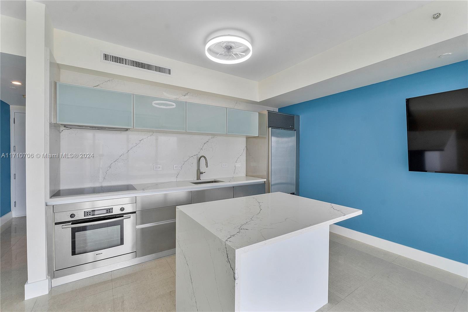 1040 Biscayne Blvd #3005, Miami FL 33132