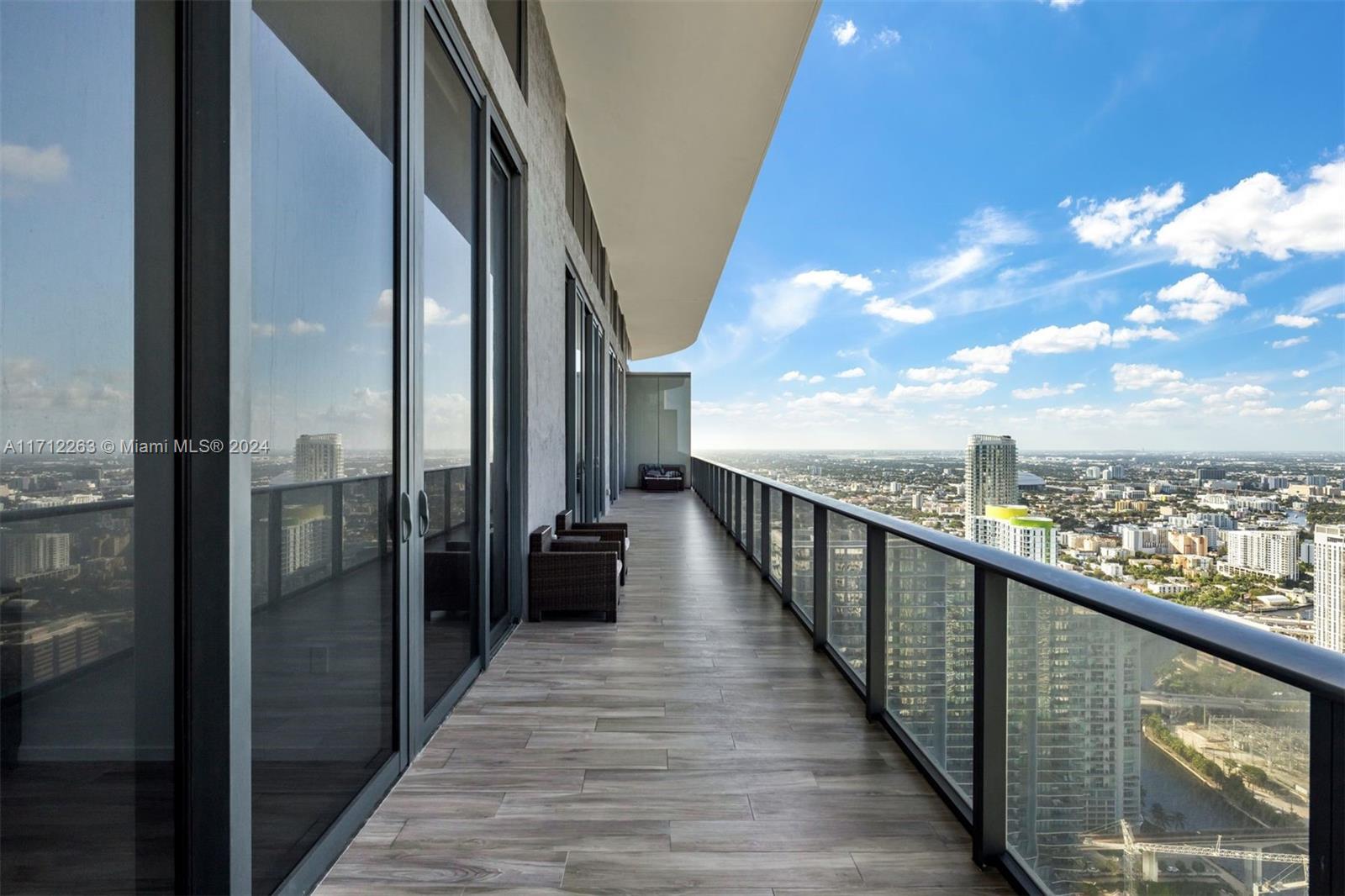 801 S Miami Ave #PH5804, Miami FL 33130
