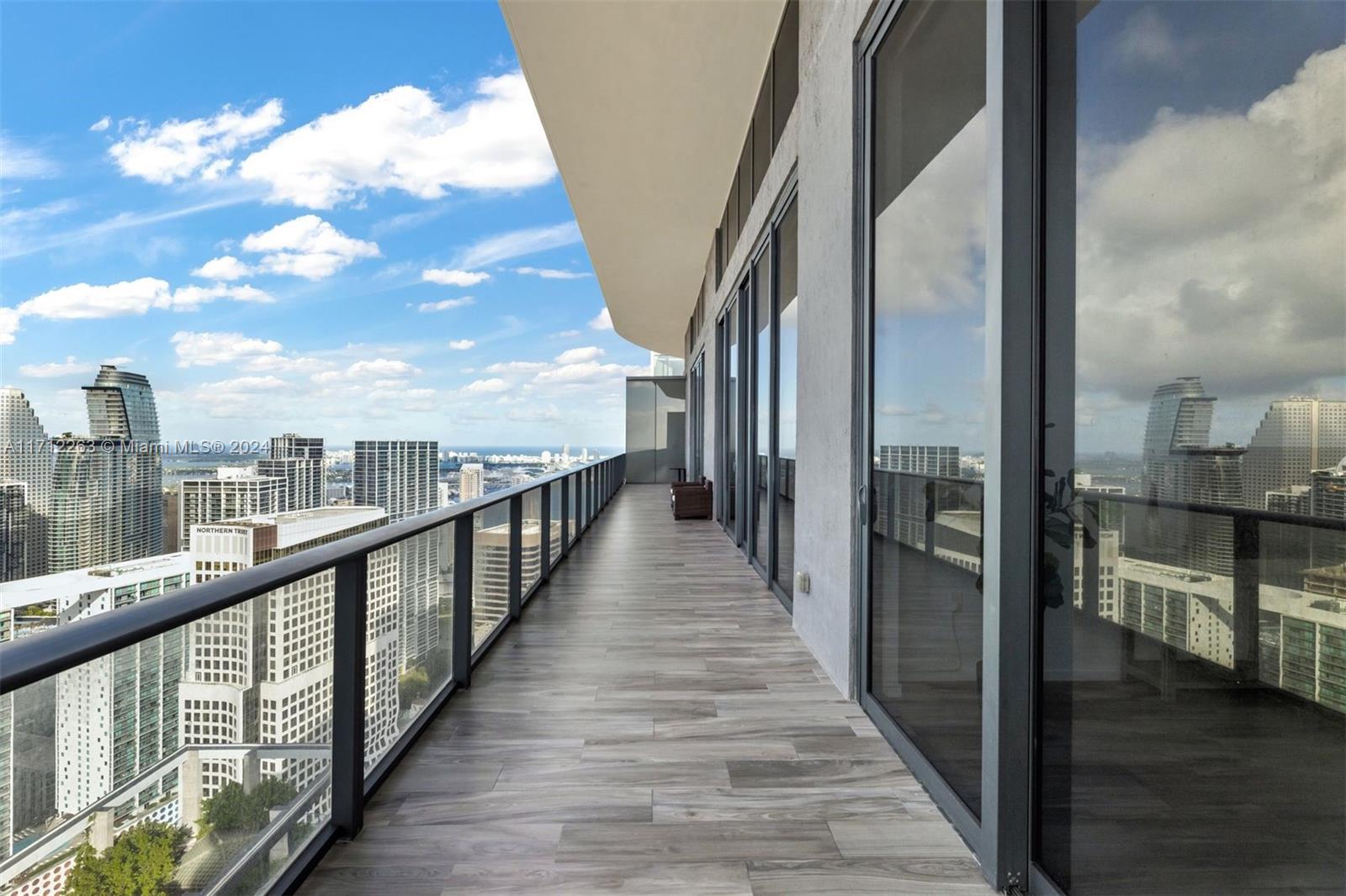 801 S Miami Ave #PH5804, Miami FL 33130