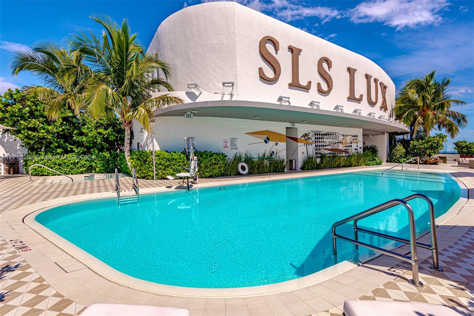 801 S Miami Ave #PH5804, Miami FL 33130