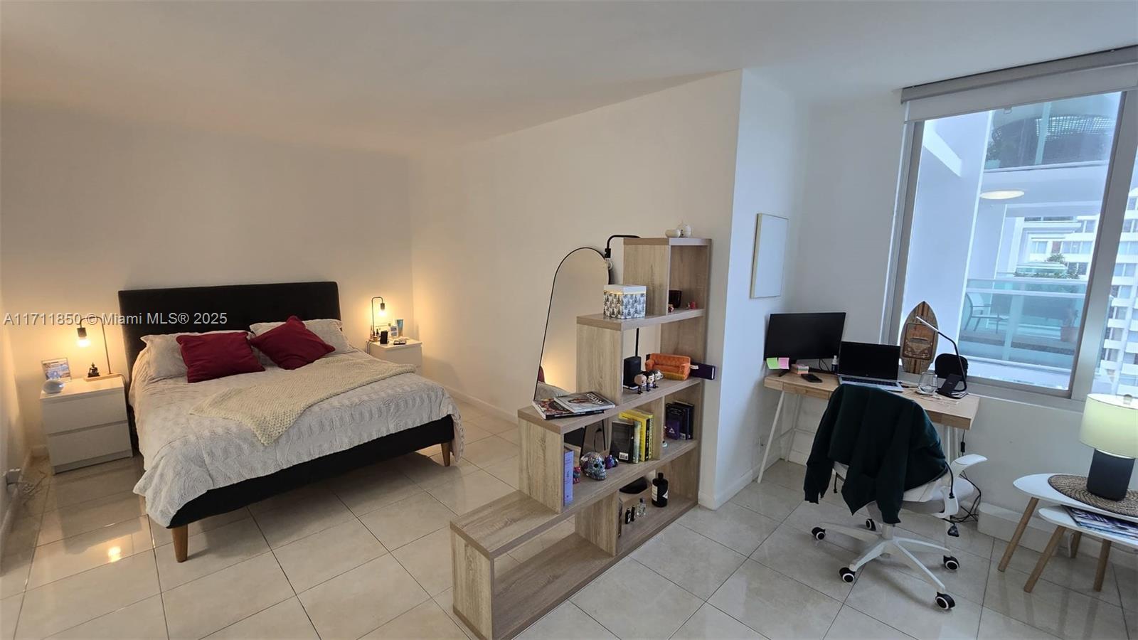 Listing Photo 8