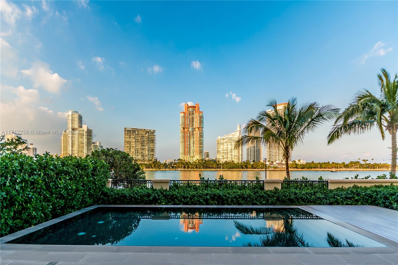 7012 Fisher Island Dr #7012, Miami Beach, Florida image 18