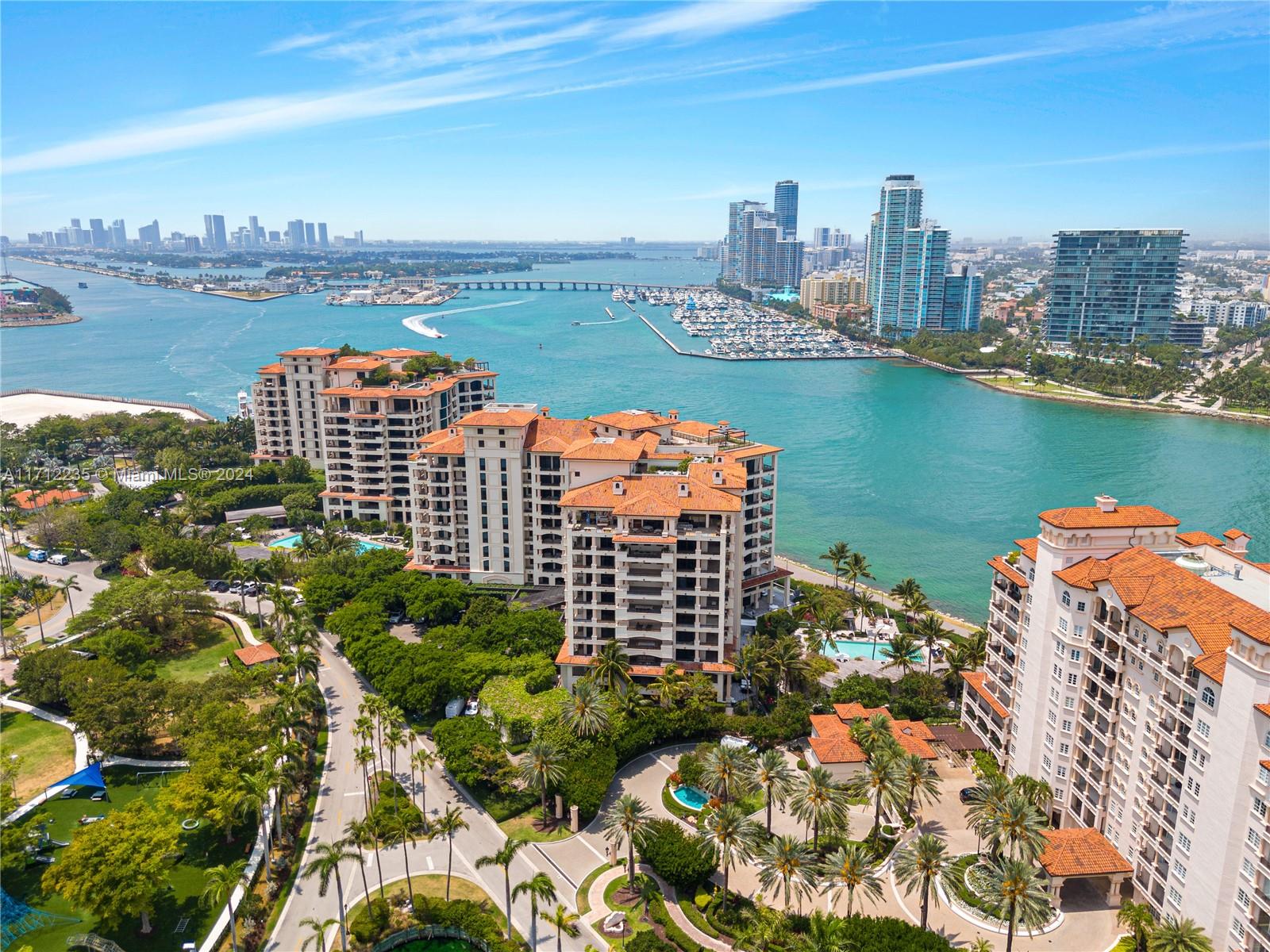 7012 Fisher Island Dr #7012, Miami Beach, Florida image 24