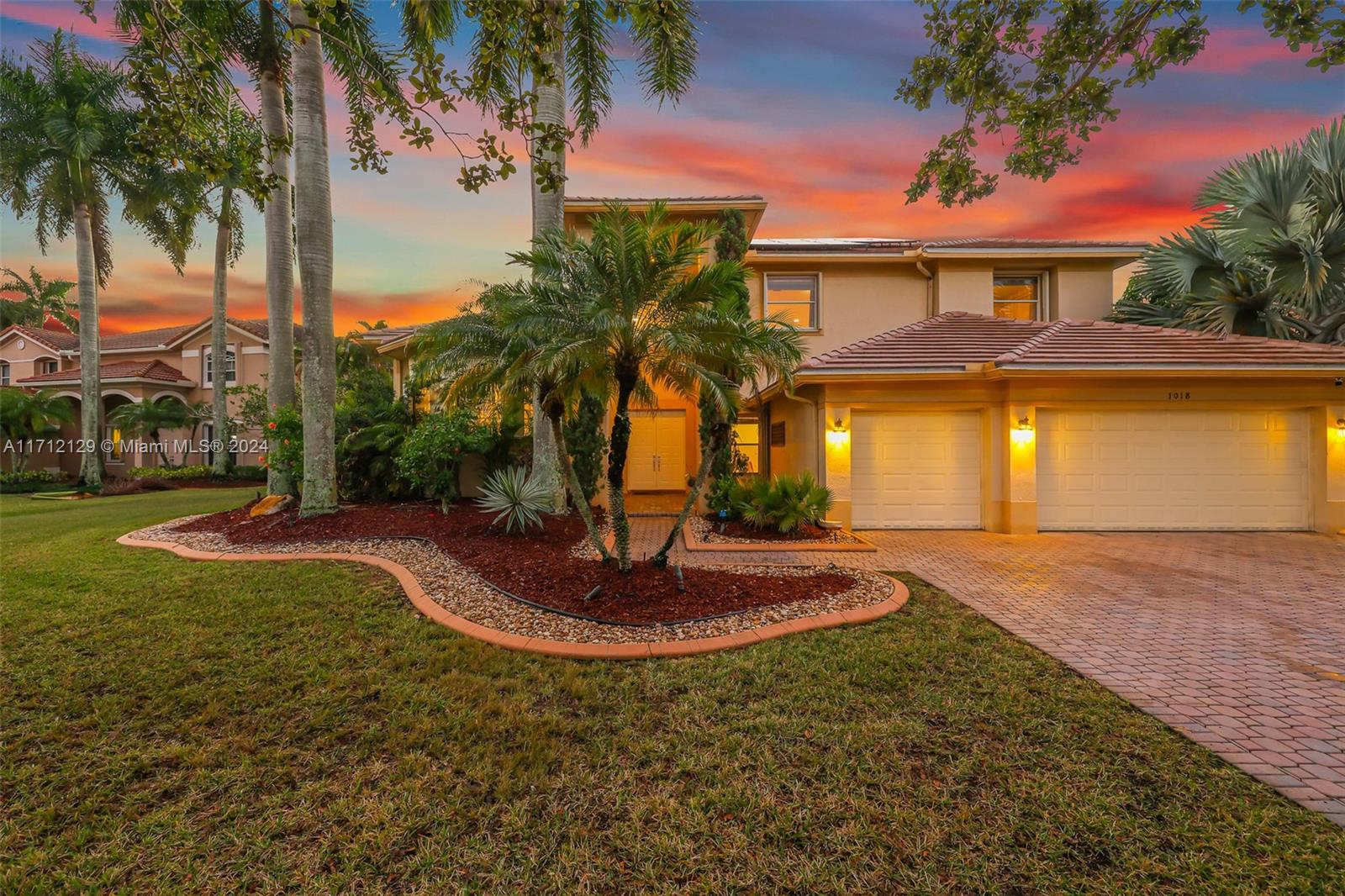 1018 Waterside Cir, Weston, Florida image 1