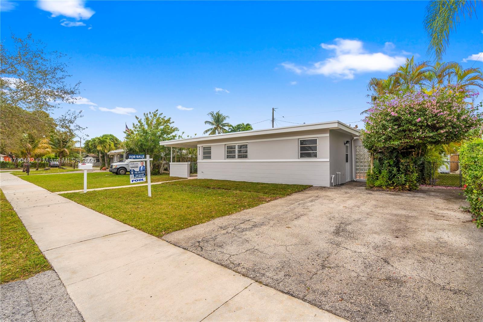 9930 SW 214th St, Cutler Bay, Florida image 3