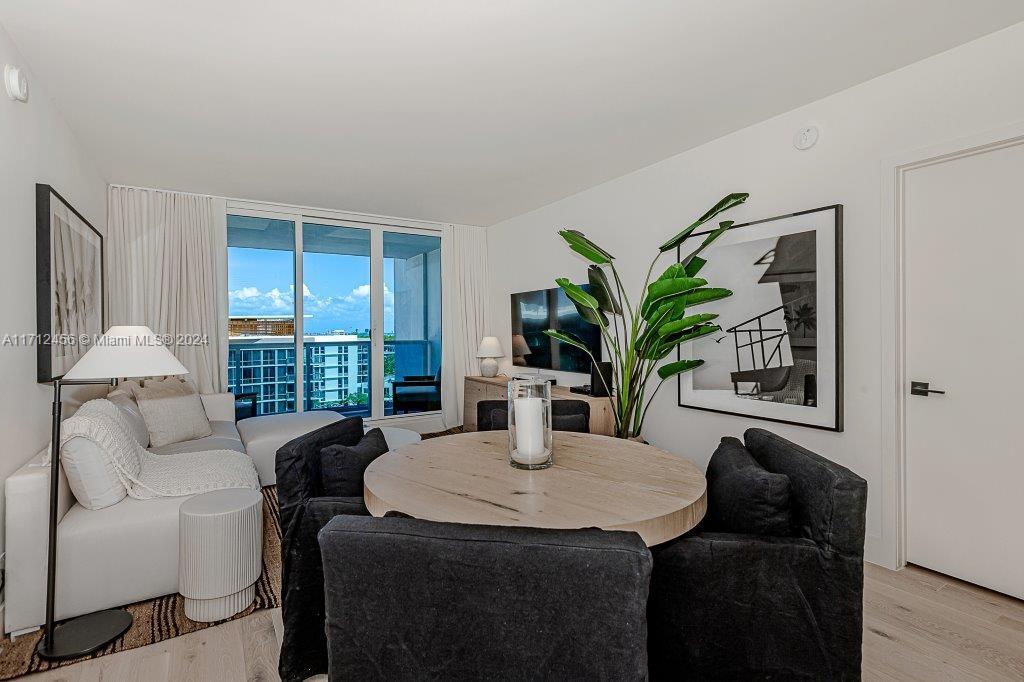 2301 Collins Ave #826, Miami Beach, Florida image 2