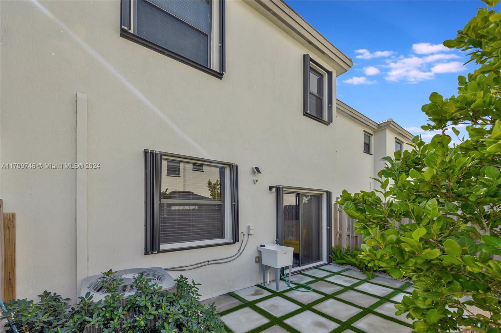 Residential, Homestead, Florida image 43