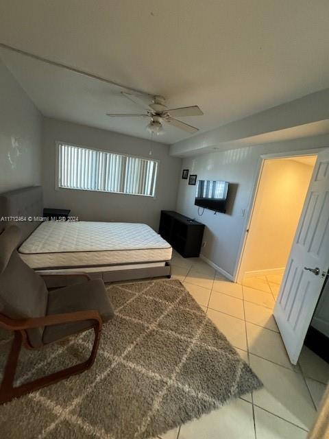 450 Golden Isles Dr #1C, Hallandale Beach, Florida image 33