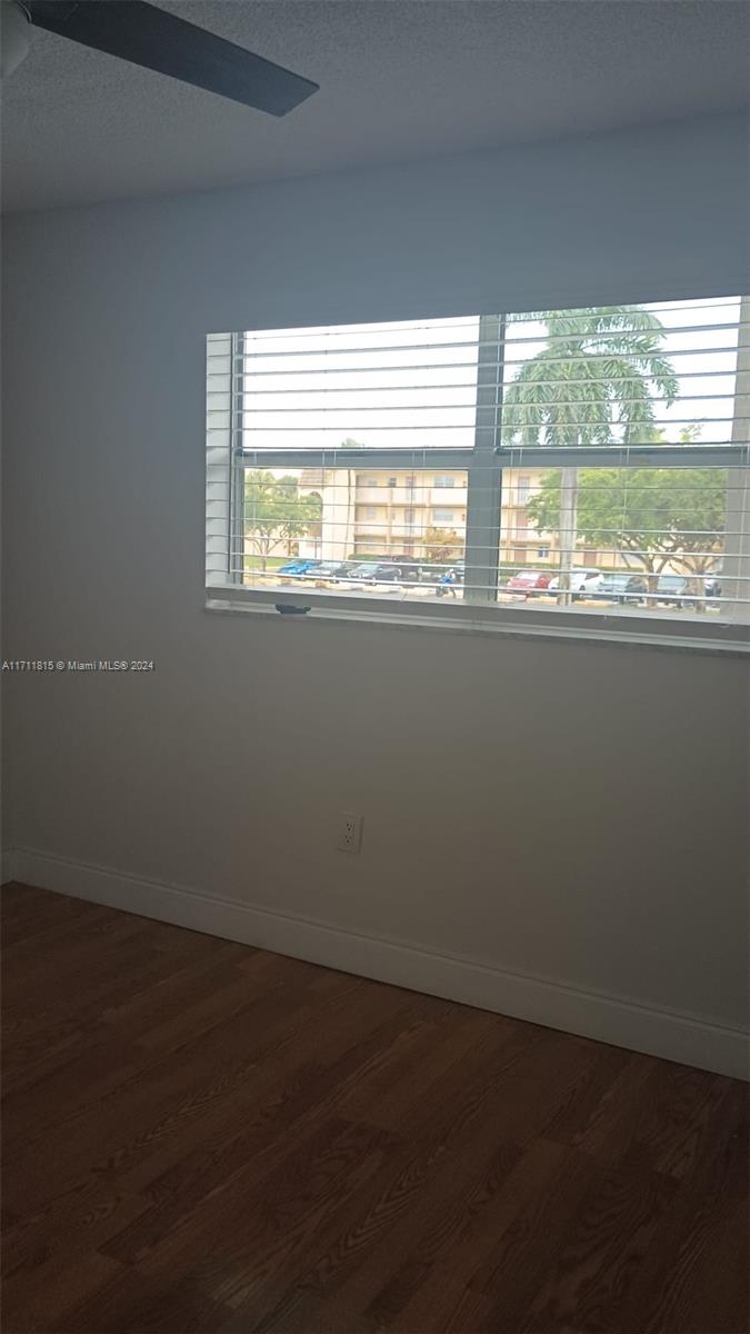 8350 Sunrise Lakes Blvd #202, Sunrise, Florida image 17