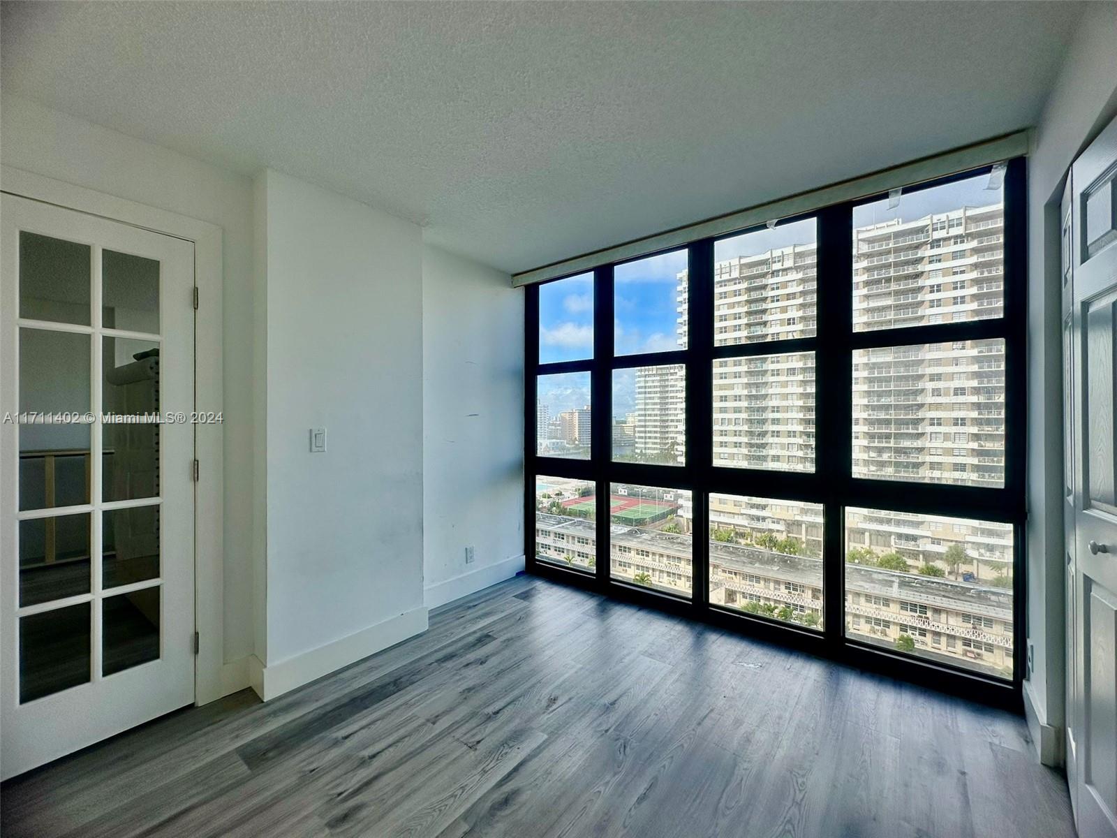 2049 S Ocean Dr #1106, Hallandale Beach, Florida image 35