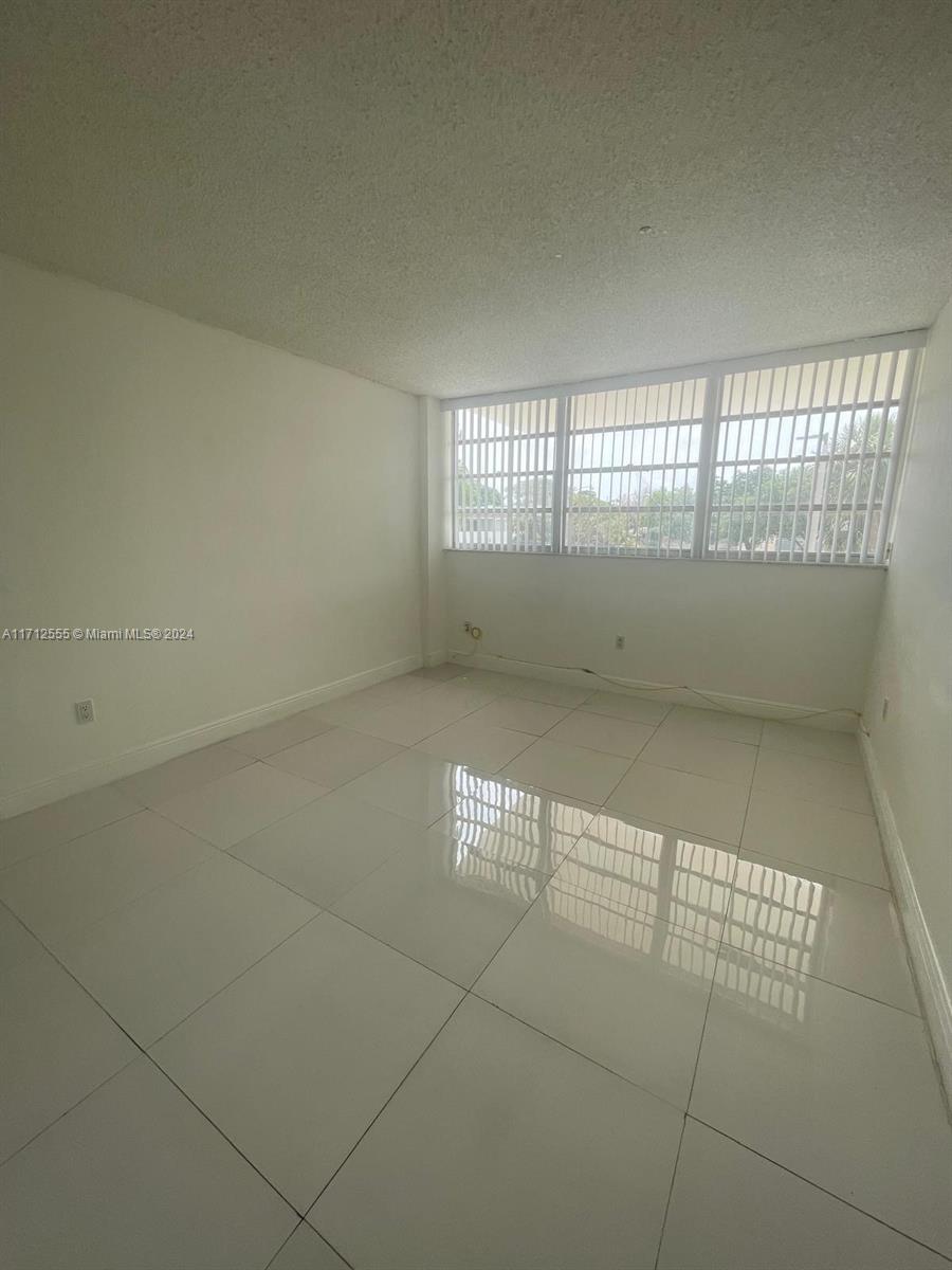 13155 Ixora Ct #201, North Miami, Florida image 15