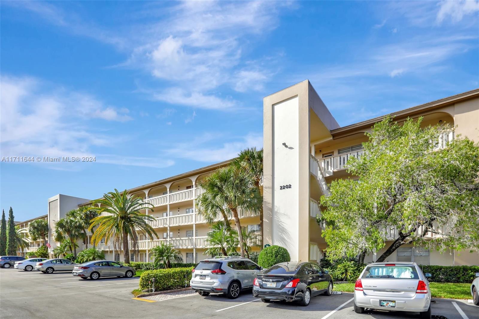 2202 Lucaya Bnd #M1, Coconut Creek, Florida image 22