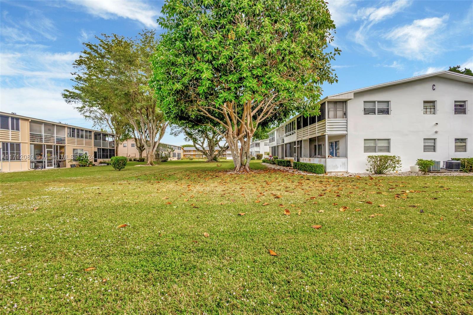 155 Canterbury G #155, West Palm Beach, Florida image 30