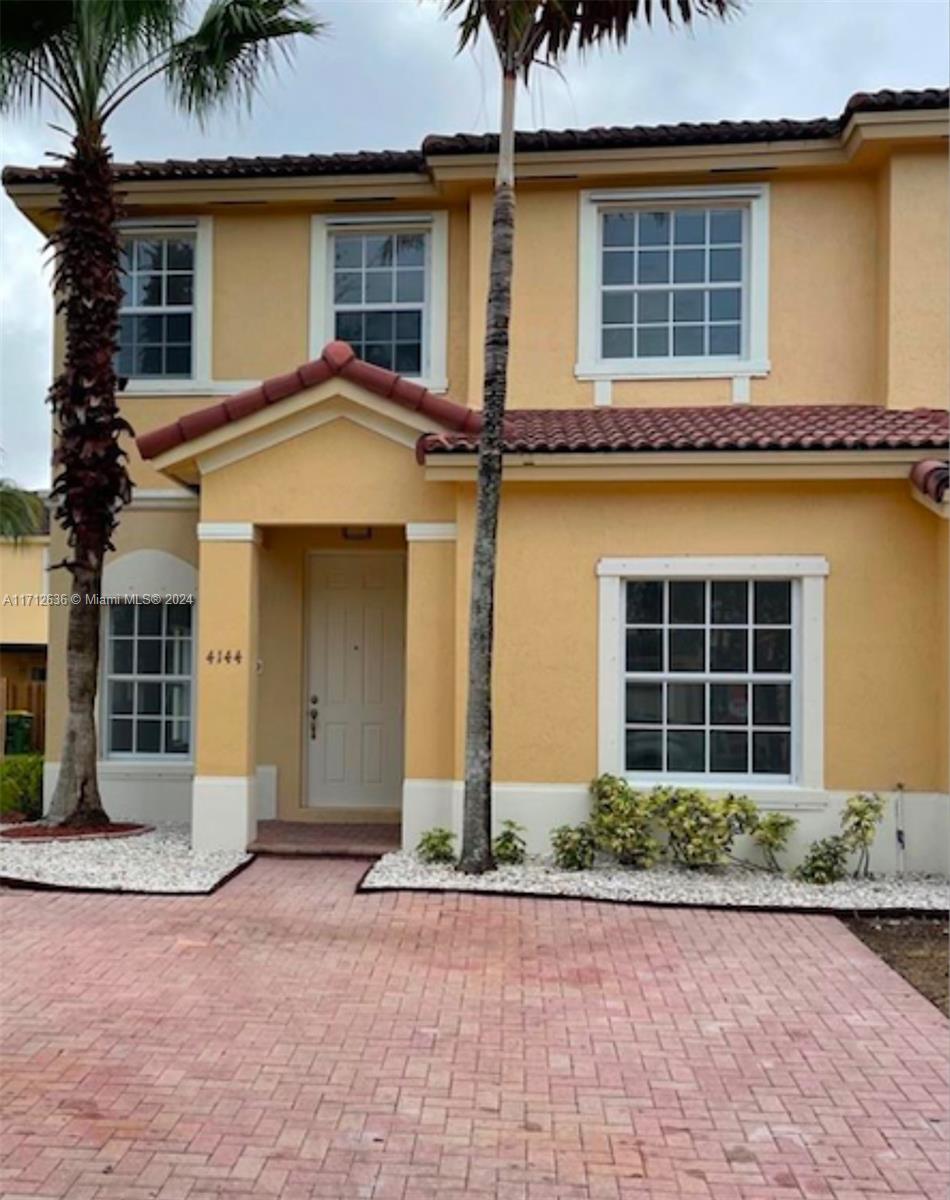 Beautiful 3-bedroom, 3-bathroom home in the heart of Homestead. Prime location near major highways, new developments, and Baptist Hospital, with plenty of shopping options nearby. The gated community offers great amenities, community swimming pool and added security. The unit is in great condition. . ***SECTION 8 tenants welcome – must have voucher in hand.***