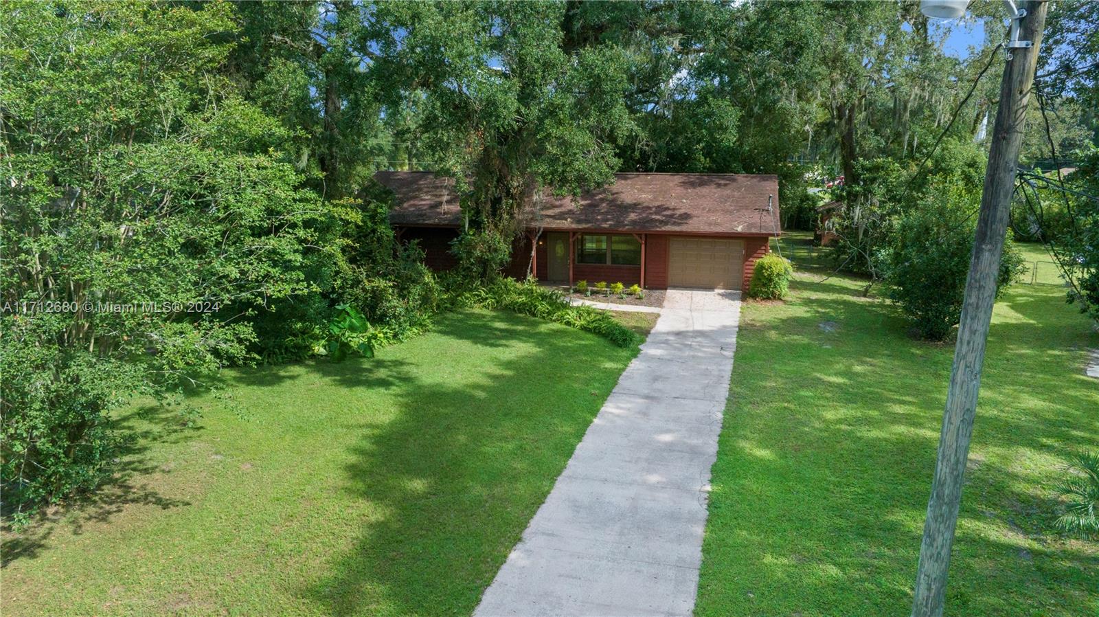 2885 NE 39th St, Ocala, Florida image 2