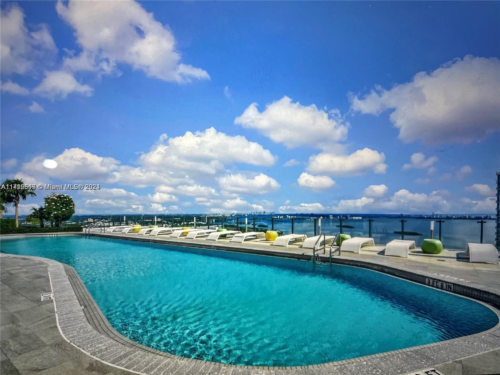 Apartamento en Venta en Miami, FL