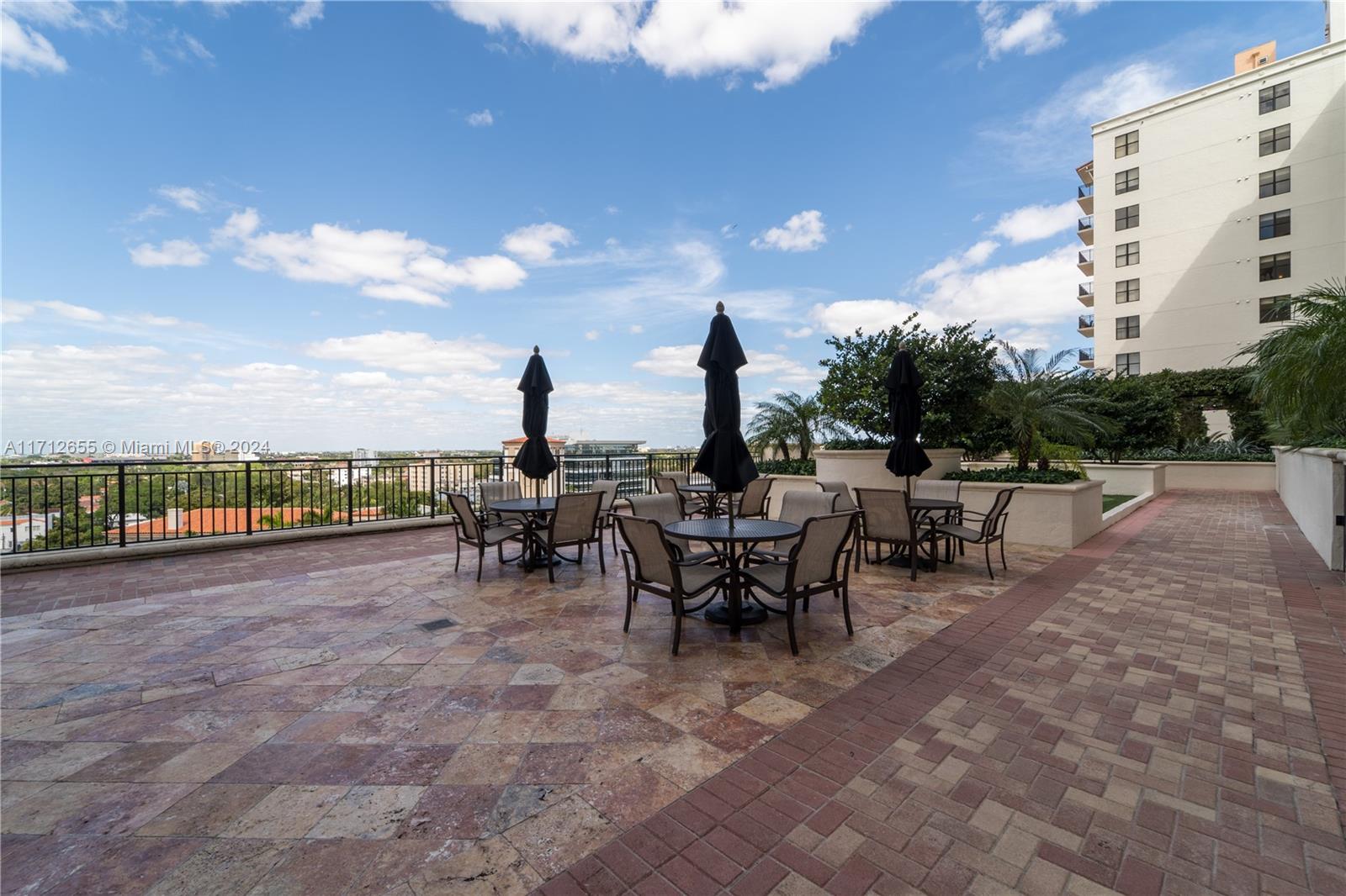 888 S Douglas Rd #1413, Coral Gables, Florida image 17